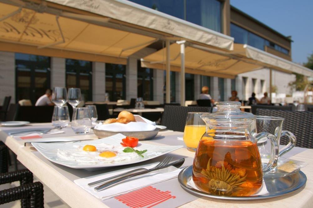 Hotel Yasmin Košice Restaurant foto