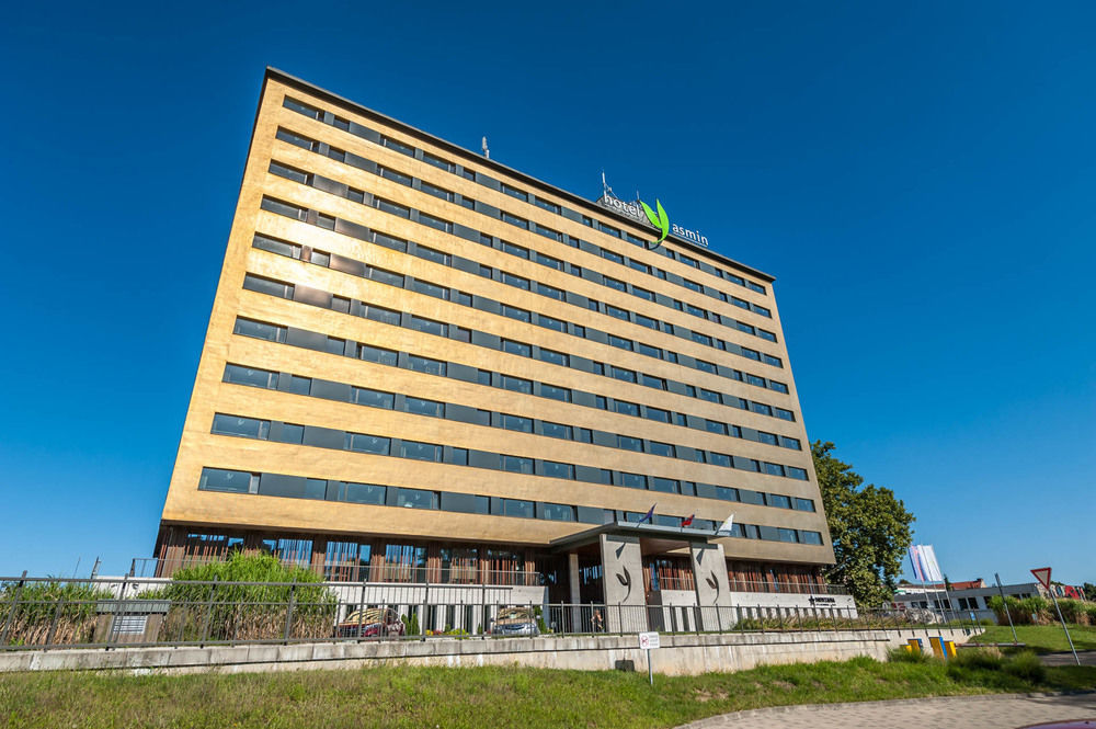 Hotel Yasmin Košice Exterior foto